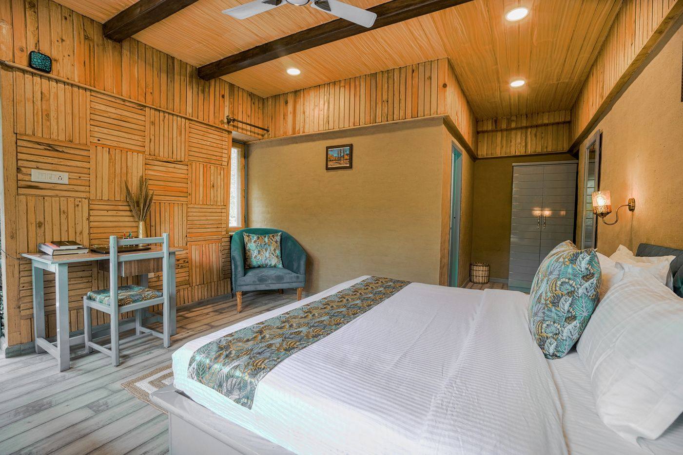Luxury room desk and bed